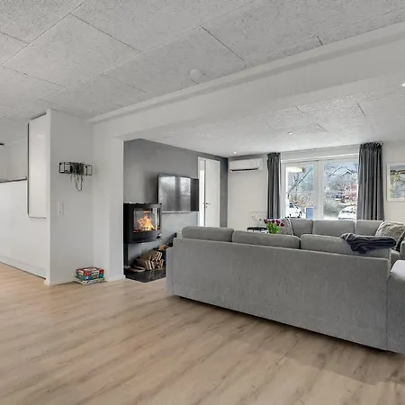 Stunning In With Wifi Feriehus